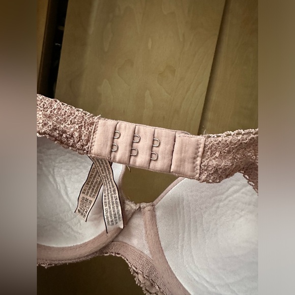 Victoria’s Secret Dream Angels Demi Lightly Lined Double Mauve Color 32D - Picture 4 of 5